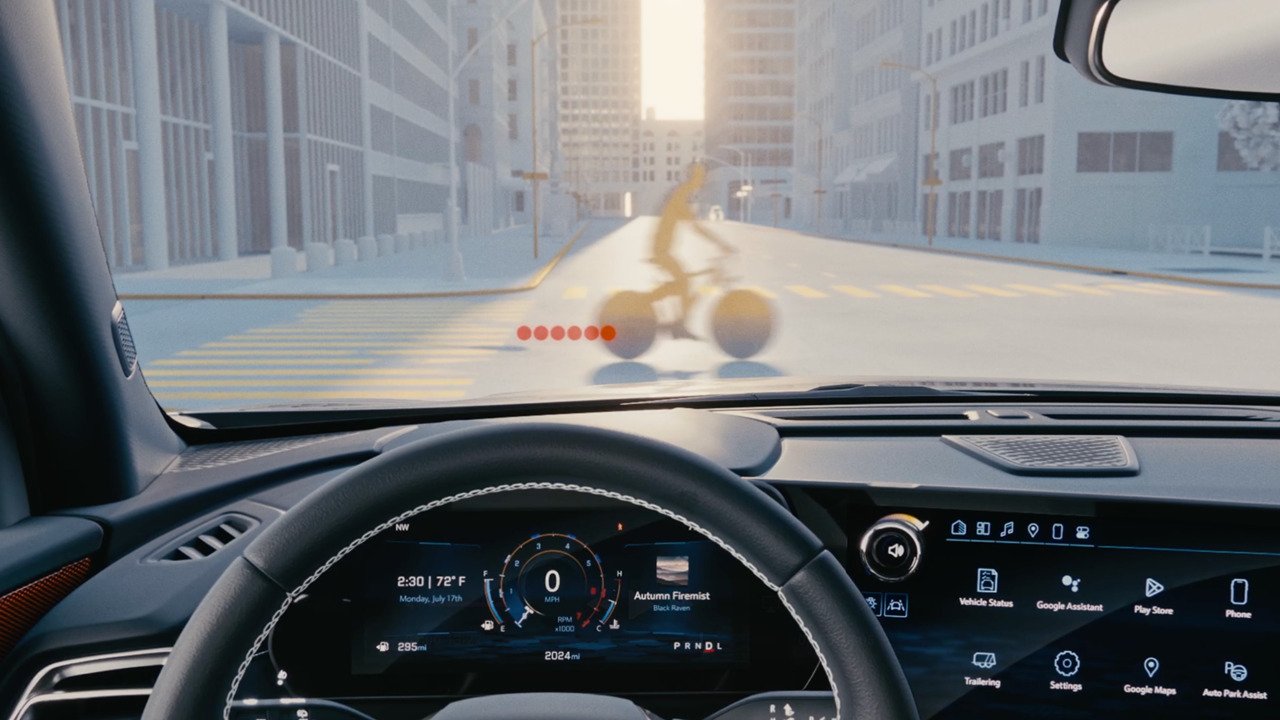 LUXURY / SPORT FEATURES