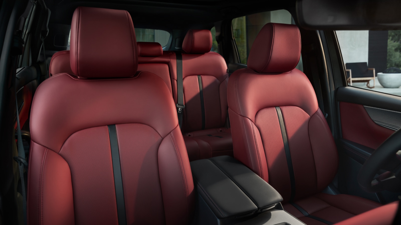 SEATING